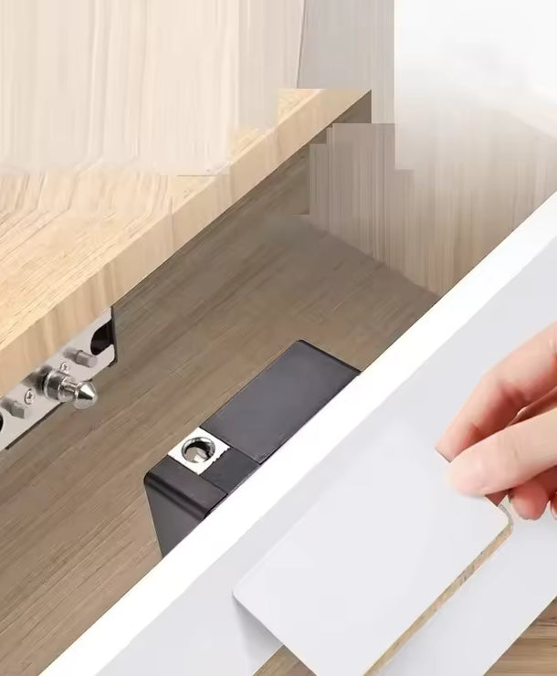 Serratura intelligente invisibile – Installazione Facile, Sicura e Intelligente